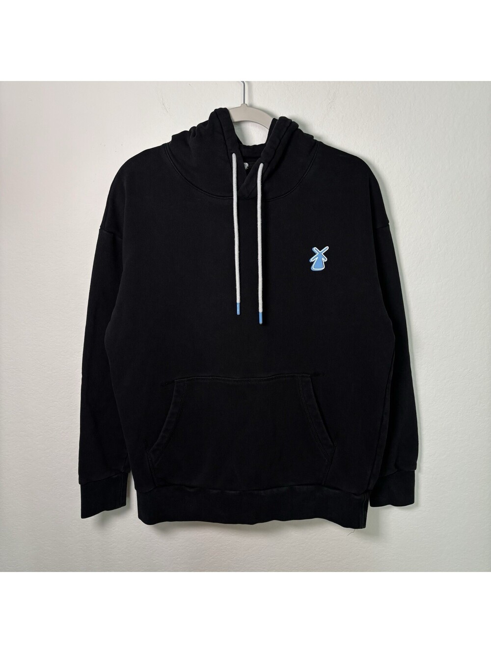 Dutch Bros Hoodie Unisex Medium Black Blue Pullover Sweatshirt Coffee Logo Skate